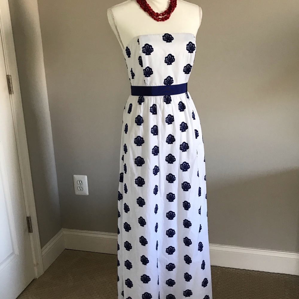 Vineyard Vines white/navy  strapless dress size 2